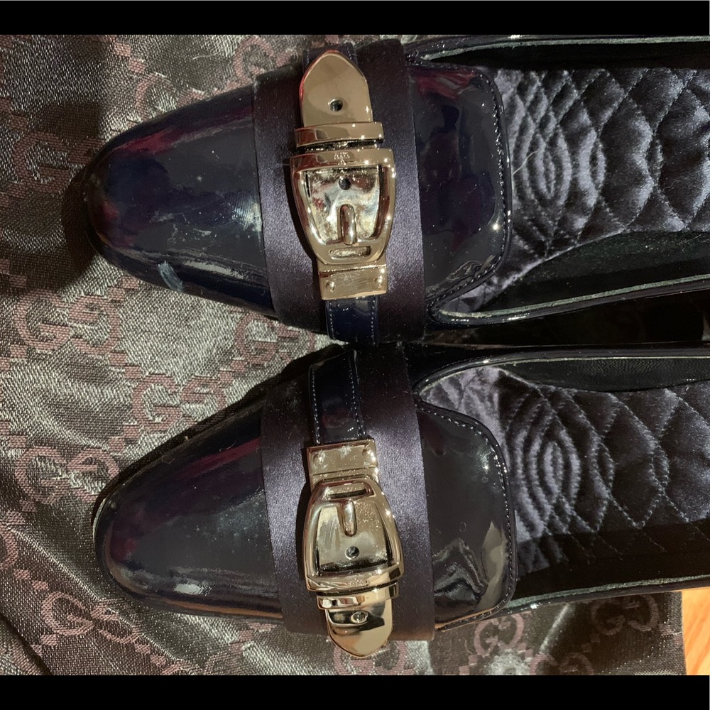 Vintage Navy Gucci heels